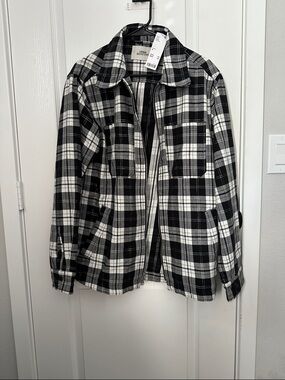 Urban Outfitters Black & White Plaid Lightweight Shirt Jacket